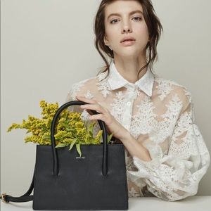 Angela Roi Eleanor Satchel